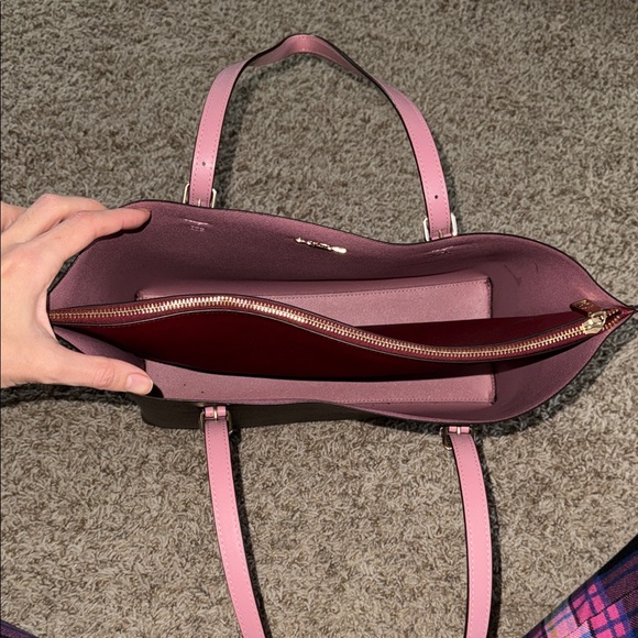 Coach Signature Tote in Brown and Pink - Picture 3 of 4